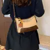 Bolsa de Mão Retrô Feminina Veludo Exquisite Camurça Novo Estilo Diagonal Diária Transversal Abaixo do Braço 2026 Estampa de Leopardo Ombro Único Outono Inverno Bolsa Moda