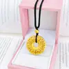 Aleación de Cobre Oro Simulado Mantra de Seis Caracteres Filigrana Hebilla de Paz Colgante Collar de Moda Lujo Ligero Sensación de Gama Alta Anillo Redondo Colgante