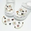 2026 Moda Nuevo Versátil Zueco de Oso con Cuentas Accesorios para Zapatos DIY Dijes Desmontables para Zapatos Hebillas de Zapatos de Alta Gama