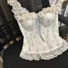 Top de encaje floral estilo coreano con diseño dulce y elegante, corte ajustado y favorecedor