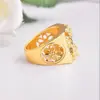 Tienda de oro Jianjie con anillo de dragón dominante para hombre de boutique Anillo de hombre de dragón hueco imitación oro de Vietnam al por mayor