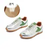Novos Tênis de Treino Alemães de Couro Genuíno Primavera 2026 Tênis Baixos para Mulheres Sapatos Casuais Versáteis Sapatos Femininos Retrô