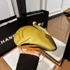 Bolso Cruzado de Hombro Único con Textura Nueva 2025 Bolso de Noche de Moda Europeo y Americano Bolso de Cadena con Forma de Mango Acrílico