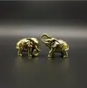 Un par de elefantes, adornos de elefante de la fortuna totalmente de cobre, mini lindos elefantes de cobre, pequeñas decoraciones de escritorio de elefante de cobre