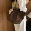 Bolso de Terciopelo para Mujer Japonés Bolso de Mano Coreano de Moda de un Solo Hombro Estampado de Leopardo 2026 Exquisito Gran Capacidad Nuevo Estilo Cubo Gamuza para Viajes de Negocios Otoño