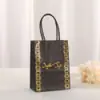 Estampado en Caliente Bolso Bolsa de Empaque Árabe Regalo Navideño Bolsa de Regalo Bolsa de Papel Kraft Centro Comercial Bolsa de Compras Al Por Mayor