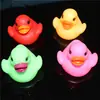 Pato Luminoso con Sensor de Agua LED, Patito Flotante y Parpadeante, Patito para Baño y Chapoteo de Bebé, Juguete de Pato Flotante y Luminoso