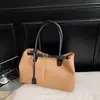 Bolsa de Ombro Pu Transfronteiriça, Grande Capacidade, Bolsa de Mão Feminina Retro Europeia e Americana, Bolsa Tote Patchwork Nova da Moda, Versátil Preta