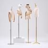 Accesorios de utilería para modelos de ropa infantil cubierta de cabeza de modelo cubierta plana dorada plateada alambre metálico infantil tela para la cabeza cabeza