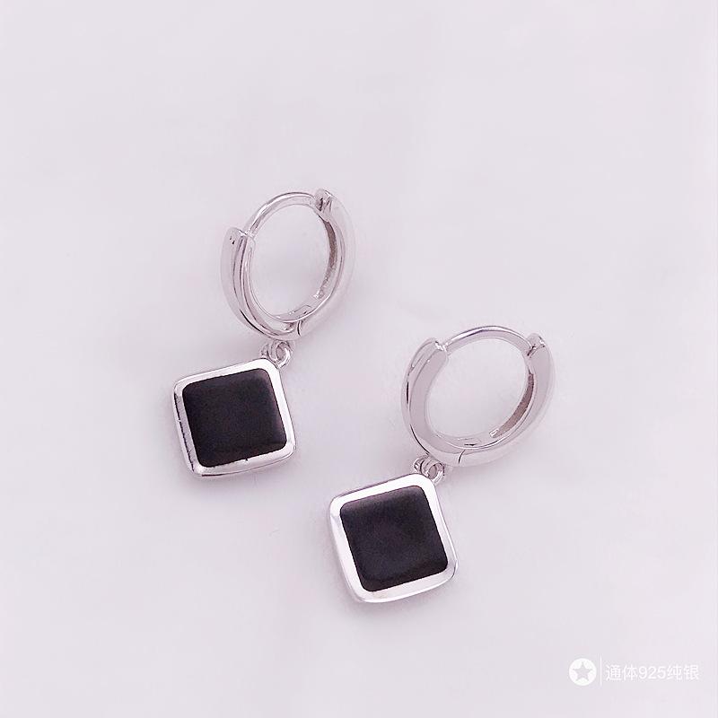 EH802960正方形滴胶耳扣
