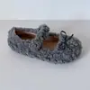 Sapatos Peludos para Outono e Inverno Feminino, Nova Coleção 2025, Sapatilhas Fofas Redondas com Laços, Versáteis, Forrados com Lã, Quentes, de Algodão, Sapatos Baixos
