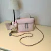 Bolso pequeño de principios de otoño transfronterizo para mujer 2026 nuevo versión coreana versátil acolchado con cadena bolso de mano un solo hombro bandolera bolso caja