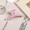 Presilha de Cabelo em Acetato Genuíno, Tamanho Grande 11,8cm, Grampo com Toque de Luxo, Embelezado com Diamantes, Pérolas e Flores Rosas, Acessório de Cabelo