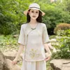 2026 Verão Roupas para Mães Blusa Bordada em Tencel Camiseta Estilo Artístico para Mulheres de Meia-Idade Novo Estilo Chinês Estilo Nacional Top Feminino