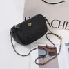 En Stock Bolso Cruzado de Hombro Único Caviar Acolchado Bolso Sencillo con Cadena Estilo Chanel Moda Casual Bolso Cuadrado Pequeño de Alta Gama