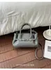 Bolso de mano de diseño de moda transfronterizo para comercio exterior para mujeres, nuevo bolso retro de nicho estilo coreano para el día a día, bolso de hombro cruzado, moderno