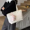 Bolso de Felpa Ins Retro Estilo Coreano 2025 Nuevo Modelo para Mujer, Gran Capacidad Casual para Viajar al Trabajo Bolso de Hombro Axila Bolso Tote