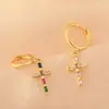 Joyas Calientes Europa y América Celebridad de Internet INS Cruz Caliente Nicho Simple Retro Chapado en Cobre Oro de 18 Quilates Pendientes Pendientes