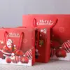 Presentes Coroa de Estrelas Não Apenas Oferecem Frete Adicional para Presentes de Natal, mas Também Incluem Embalagem de Papel Colorido, Sacolas de Tecido e Serviços para Escrever Cartões de Cumprimentos e Cartões Postais