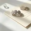 Anel Aberto de Trevo de Quatro Folhas da Sorte Exquisito com Cravação de Diamantes de Luxo Leve para Mulheres, Estilo Ins Europeu e Americano, Anel Versátil da Moda
