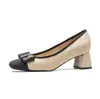 Sapatos Femininos Estilo Tweed Salto Grosso 2025 Início da Primavera Novo Estilo Estilo Francês Moda Roupa de Trabalho Boca Rasa Splicing Trabalho Salto Alto