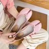 Estilo Mamá Uva~ Lindo y Dulce Look de Novia, Diseño Adelgazante de Patitas de Cerdo, Zapatos Planos de Piel Genuina Suaves y Fáciles de Usar
