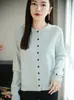 Elegante y sencillo cárdigan de punto de algodón puro para mujer, chaqueta abotonada de cuello redondo, top suéter versátil de diseño adelgazante
