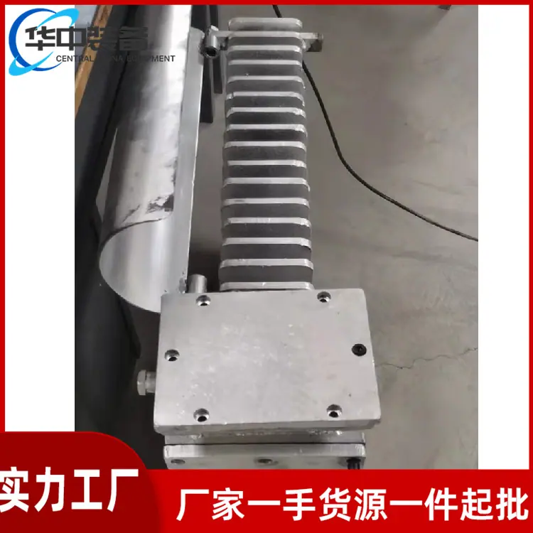 矿用电热取暖器06