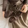 Mocassins Femininos Casuais de Couro Macio de Primeira Camada com Cadarço Plano e Solado Macio Estilo Novo 2026 Preto