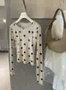Y.JIA Outono Estilo Retrô Coreano Poá Versátil Slim Fit Gola Redonda Manga Longa Camiseta para Mulheres 7657