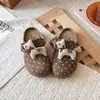 Zapatillas cómodas de peluche de poni lindo para niñas, pantuflas decorativas sin cordones para uso casual al aire libre, zapatos perezosos versátiles