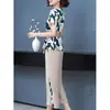 Conjunto de Moda Nuevo 2026 para Mamás, Mujeres de Mediana Edad y Mayores, Conjunto de Dos Piezas de Top de Gasa de Manga Corta de Verano y Pantalones Cortos, Delgado