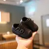 Primavera de 2026 Novo Estilo Sapatos de Couro Brogue para Bebê Sapatos para Crianças Pequenas Sapatos de Princesa para Meninas Sapatos de Meia-Temporada Sapatos de Solado Macio para Meninas