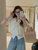 Blusa de Tricô com Renda e Laço, Manga Curta, Decote V, Slimming e Tendência para Mulheres - Verão