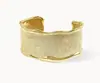 Pulsera Chapada en Oro para Mujeres y Hombres, Regalo de Diseñador Original de Gama Alta de Nicho, Elegante Pulsera Ancha con Apertura