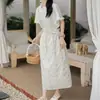 Delantal Impreso Estilo Coreano Amazon de Comercio Exterior Transfronterizo, Longitud Media, Talla Grande, Ropa de Trabajo para Restaurante, Panadería, Arte, Uñas