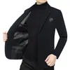 Nuevo Blazer de Traje para Hombre Otoño/Invierno 2026 Moda Casual Versátil Forro Polar Engrosado Cálido Lana para Hombres de Mediana Edad