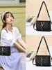 2026 Nuevo Bolso Cruzado de Verano con Solapa Texturizada Transfronterizo con Patrón de Piedra, Bolso de Hombro Único de Moda para el Trabajo, Bolso Versátil de Moda para Mujer