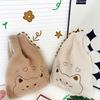 Suministro transfronterizo de Amazon/Otoño e Invierno Nuevo Bolso de mano de felpa lindo bolso de muñeca de lana de cordero bordado bolso para caminar