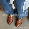 Hebilla de cinturón zapatos pequeños de cuero para mujer zapatos pulidos retro primavera nueva completamente de cuero punta redonda tacón bajo zapatos de boca profunda para mujer
