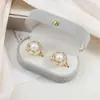 Anel de Pérola Natural de Água Doce 9mm Quase Redonda Cor Edison Galvanizado Conservante de Cor Zircônia Microcravejada Simples e Elegante