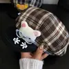 Óculos Fofos Estilo Coreano Urso Boina Xadrez para Mulheres, Chapéu Octogonal Pequeno Afina-Rosto de Outono, Chapéu de Pintor Fashion para Circunferência Craniana Grande