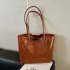 Bolsa de hombro grande de alta calidad para uso diario y de oficina, de temporada otoño/invierno, para mujer, bolsa tote casual, venta al por mayor transfronteriza