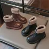 Botas de Invierno de Algodón para Niñas Estilo 2026 Nuevas Botas de Algodón Cálidas con Felpa para Niños Botas de Princesa Suaves y Elegantes para Niñas
