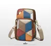 Bolso de hombro transfronterizo de alta calidad, versátil y elegante para mujer; nuevo diseño vanguardista con colores contrastantes