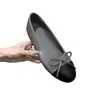 Nuevos Zapatos de Primavera Estilo Francés con Punta Redonda para el Trabajo, Zapatos Versátiles de Tacón Bajo para Mujer con Diseño de Bloques de Color y Lazo Negro