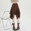 Falda midi irregular marrón para mujer, nuevo diseño otoño 2026, falda de línea A, versátil, adelgazante, con una bonita caída