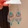 Pendientes de Gancho con Borla en Forma de Gota de Agua Incrustados con Diamantes de Estilo Étnico, Pendientes Retro de Nicho Europeo y Americano de Lujo Ligero, Pendientes de Gama Alta Personalizados y Elegantes