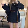 Suéter listrado off-shoulder de gola alta, estilo coreano, emagrecedor, elegante, sexy, casual, doce e cool, com textura, estilo preguiçoso