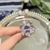 Anel Super Lindo Violeta Brilhante Íris Flor Completo em Zircônia Diamante Retro para Mulheres Elegante Versátil Colorido Tesouro Anel de Dedo Indicador Aberto